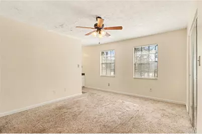 1388 Wood Circle S, Morrow, GA 30260 - Photo 21