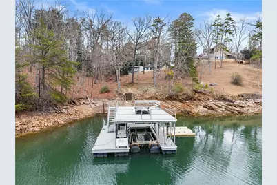 6052 Seminole Drive, Flowery Branch, GA 30542 - Photo 3