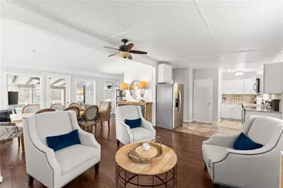 6052 Seminole Drive, Flowery Branch, GA 30542 - Photo 19