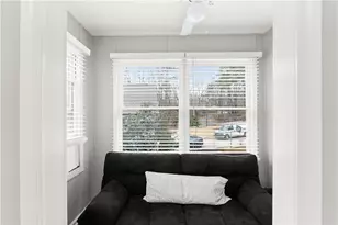 6052 Seminole Dr, Flowery Branch, GA 30542 - Photo 25