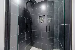 2073 Morehouse Dr NW, Atlanta, GA 30314 - Photo 9