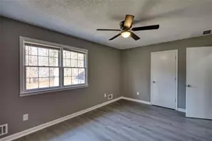 1067 Brookview Ln, Hampton, GA 30228 - Photo 25