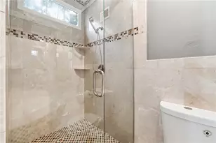 2441 NE Kings Ct NE, Atlanta, GA 30345 - Photo 17