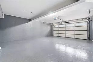 2441 NE Kings Ct NE, Atlanta, GA 30345 - Photo 29