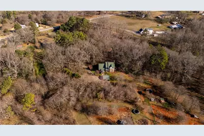 7540 County Line Road, Lula, GA 30554 - Photo 9