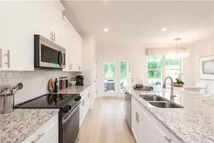 529 Fundao Ln, Lawrenceville, GA 30046 - Photo 7