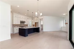 1621 Ledgestone Wy, Lawrenceville, GA 30043 - Photo 11