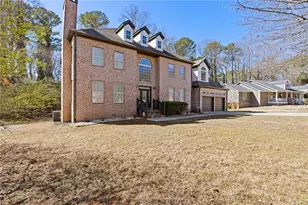 5737 Williamsburg Dr, Norcross, GA 30093 - Photo 3