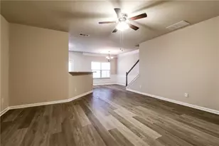 606 Oakside Pl, Acworth, GA 30102 - Photo 3