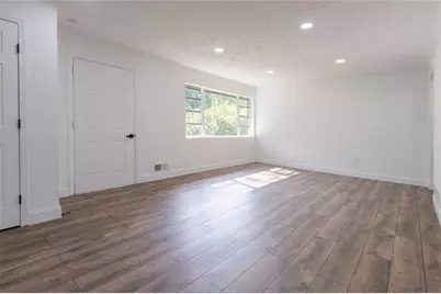 5207 Dixie Lake Road, Union City, GA 30291 - Photo 19