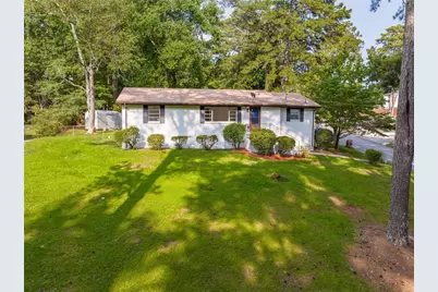 5207 Dixie Lake Road, Union City, GA 30291 - Photo 1