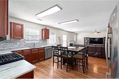 4270 Holliday Road, Atlanta, GA 30349 - Photo 13