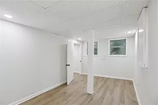 2436 Ovidia Circle, Atlanta, GA 30311 - Photo 35