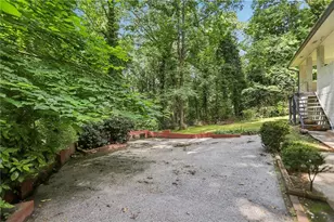 2436 Ovidia Circle, Atlanta, GA 30311 - Photo 39