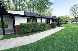 582 Martin Rd, Stone Mountain, GA 30088 - Photo 3