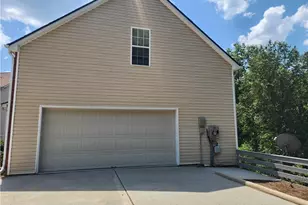 2436 Green Hollow Ct, Conyers, GA 30012 - Photo 3