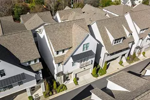 4036 Hazel Nut Ln, Atlanta, GA 30342 - Photo 31