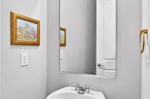 4036 Hazel Nut Ln, Atlanta, GA 30342 - Photo 11