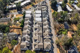 4036 Hazel Nut Ln, Atlanta, GA 30342 - Photo 33