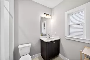 4036 Hazel Nut Ln, Atlanta, GA 30342 - Photo 23