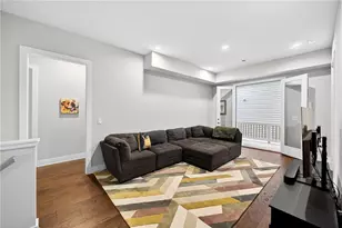 4036 Hazel Nut Ln, Atlanta, GA 30342 - Photo 13