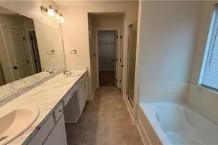 3619 Gainesway Trace, Duluth, GA 30096 - Photo 9