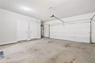 656 Sunset Park Dr, Suwanee, GA 30024 - Photo 37