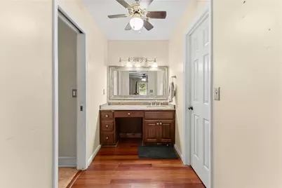 670 Harbor Cove, Gainesville, GA 30501 - Photo 17