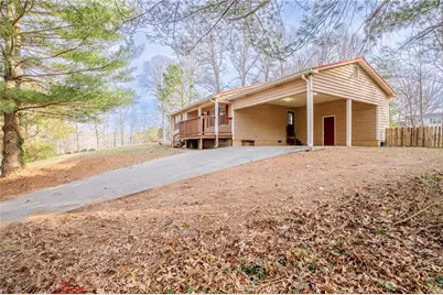 629 W Broadacre Road NW, Dalton, GA 30721 - Photo 3