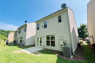 256 Highland Pointe Cir E, Dawsonville, GA 30534 - Photo 25