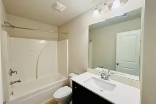 256 Highland Pointe Cir E, Dawsonville, GA 30534 - Photo 23