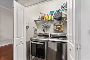 3040 Peachtree Rd NW, Atlanta, GA 30305 - Photo 17