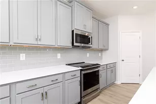 326 Cavalier Ln SE, Acworth, GA 30102 - Photo 13