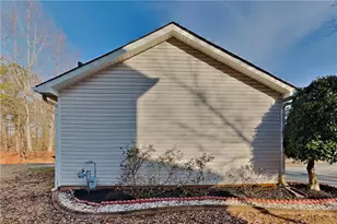 426 Lily Shoals Ln, Dacula, GA 30019 - Photo 17