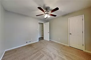 351 Robin Hood Dr, Douglasville, GA 30134 - Photo 9