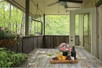 1509 Woodcliff Drive NE, Sandy Springs, GA 30350 - Photo 3