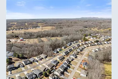 517 Highland Pointe Drive, Alto, GA 30510 - Photo 31