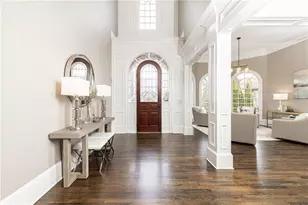 525 Glengate Cove, Atlanta, GA 30328 - Photo 3