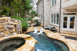 525 Glengate Cove, Atlanta, GA 30328 - Photo 97