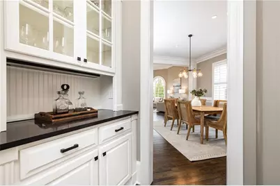 525 Glengate Cove, Atlanta, GA 30328 - Photo 11