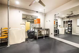 525 Glengate Cove, Atlanta, GA 30328 - Photo 85