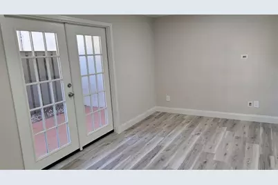 64 NW Chaumont Square NW, Atlanta, GA 30327 - Photo 7