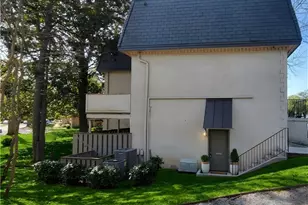 64 NW Chaumont Square NW, Atlanta, GA 30327 - Photo 1