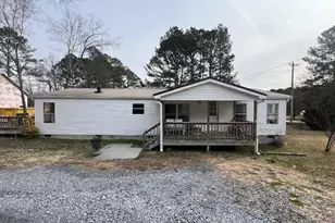 109 Webb Dr NE, Calhoun, GA 30701 - Photo 1