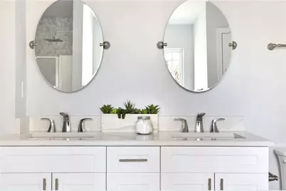 56 Holly Road NW, Atlanta, GA 30314 - Photo 23