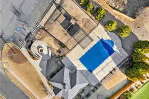 172 Madison St, Canton, GA 30115 - Photo 5