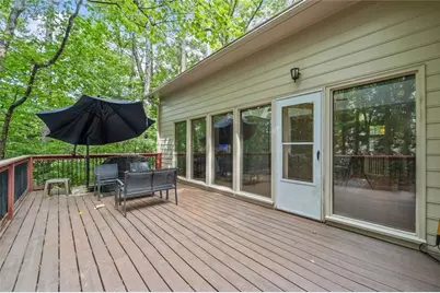 31 Greenland Trace, Atlanta, GA 30342 - Photo 17