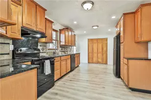 19 Janet Rd, Griffin, GA 30224 - Photo 13