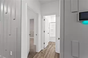 909 Prudence Dr, Lawrenceville, GA 30045 - Photo 11