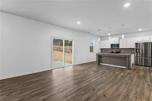 909 Prudence Dr, Lawrenceville, GA 30045 - Photo 19